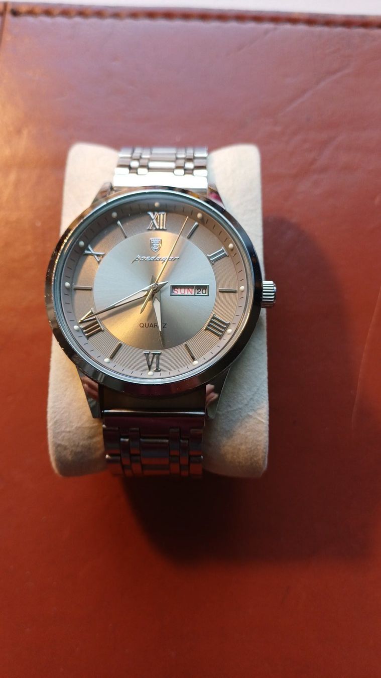 Orologi: Armbanduhr, neuwertig – Nuovo (secondo la descrizione) da Zollikerberg venduto da Kaugo