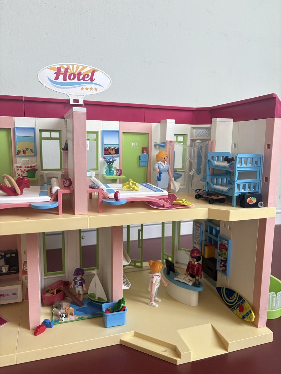 Playmobil Jouets: Playmobil Hotel – D'occasion à Zürich par ann_8rjf 3