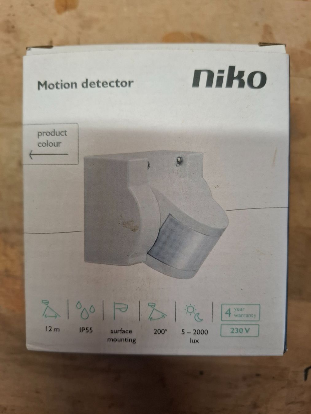 Interruttori: Bewegungsmelder Niko – Nuovo e nell'imballaggio originale da Steg im Tösstal venduto da LARO14