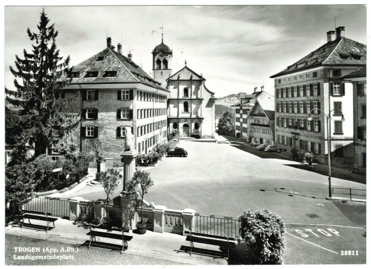Cartoline postali: AK Trogen AR Landsgemeindeplatz 1979 – Usato da Zürich venduto da Tolima194
