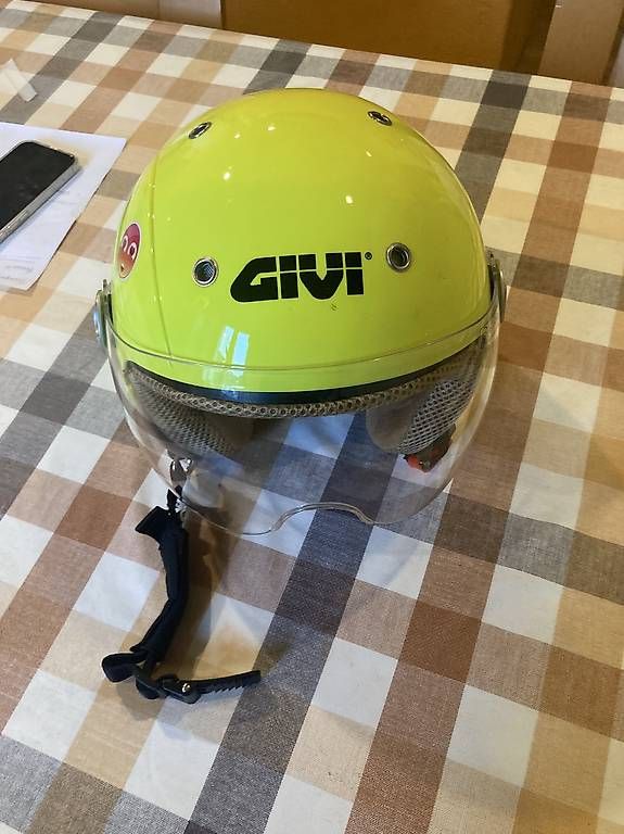 Helme & Visiere: Casco moto bambino – Gebraucht aus Malvaglia von robyadri