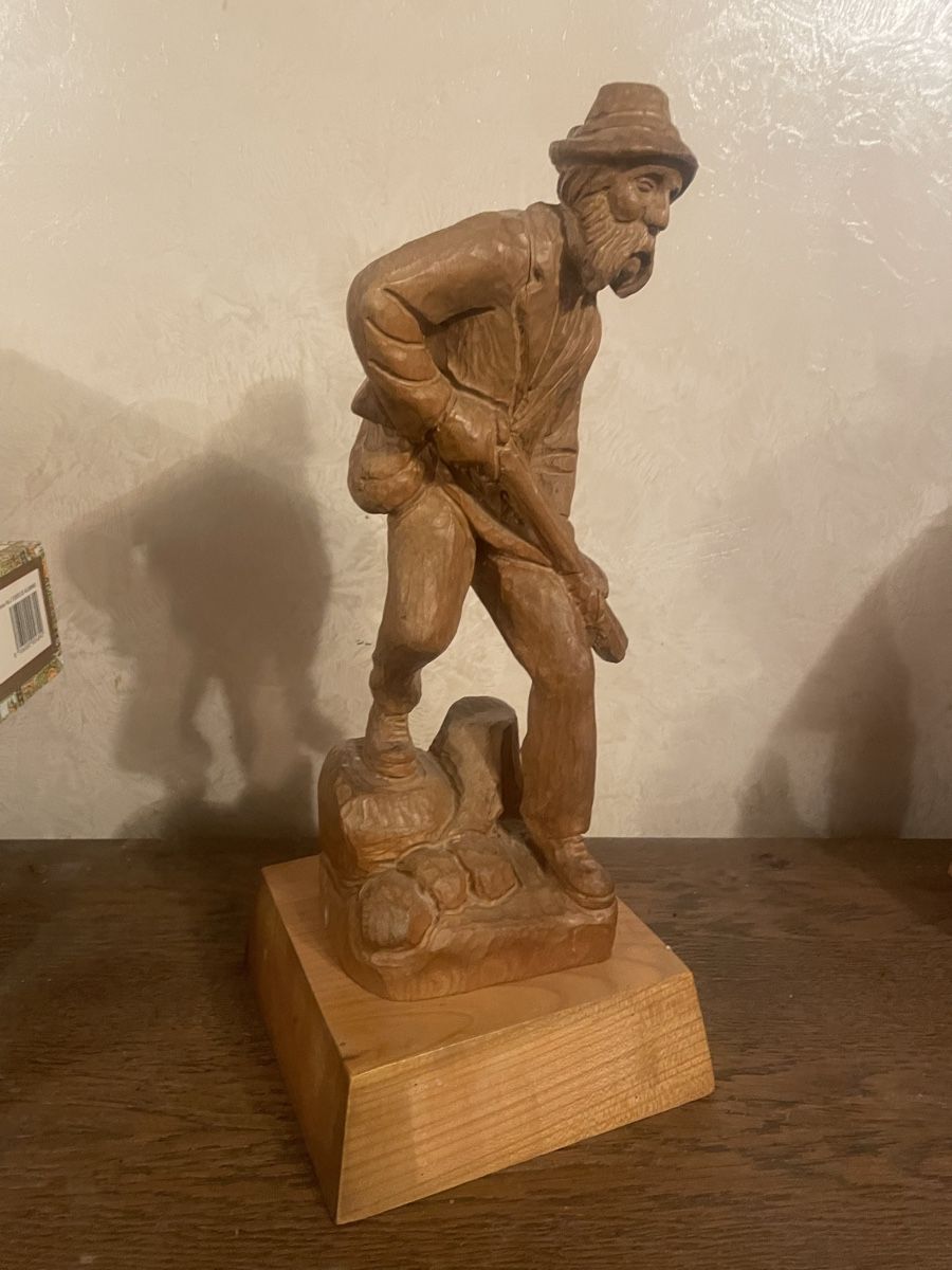 Skulpturen & Statuen: Statuette Chasseur Sculptée en Bois – Gebraucht aus Vallamand von Bricbracbroc82 5