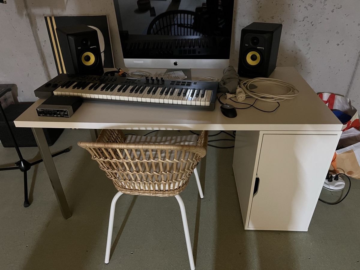 Bureaux: Bürotisch – Neuf (Voir description) à Nesselnbach par cel_nn26