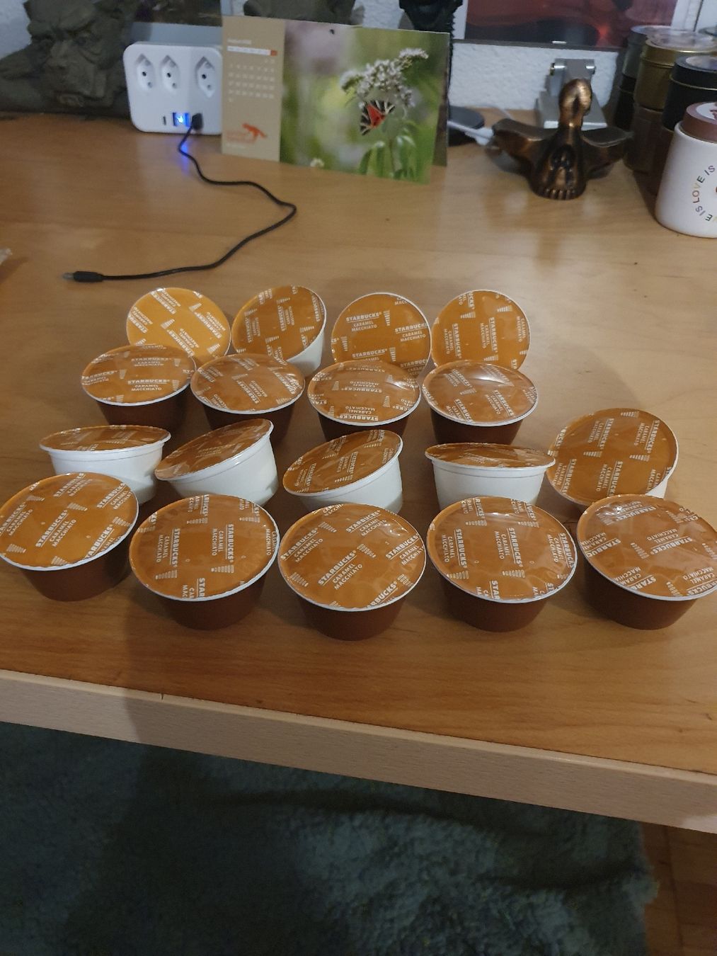 Cibi & Specialità: Kapseln Starbucks Caramel Macchiato – Nuovo (secondo la descrizione) da Kloten venduto da Tatsuya7777777
