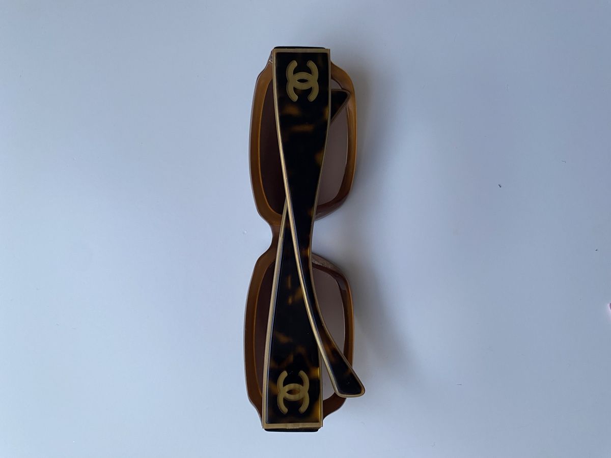 Chanel Occhiali & Lenti: Chanel Sonnenbrille Léopard Braun Vintage – Usato da Givisiez venduto da dor_xb9k 8