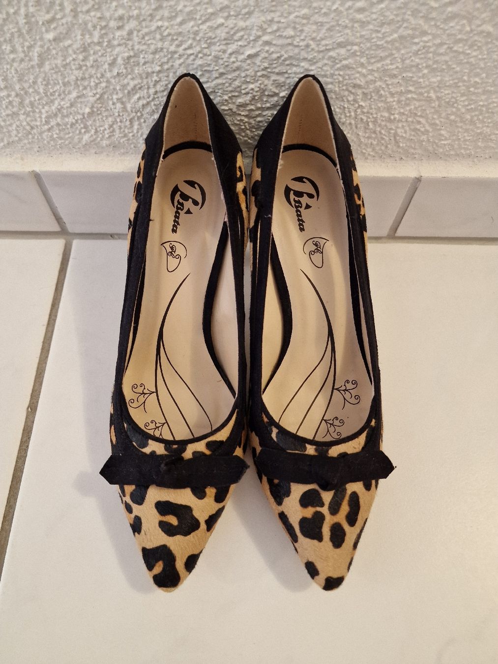 Scarpe da donna: Neue Pumps Gr. 38 – Nuovo e nell'imballaggio originale da Beinwil (Freiamt) venduto da LordS.09 2