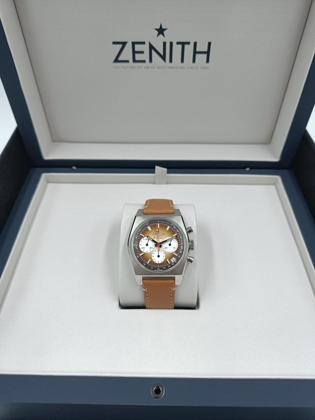 Zenith Orologi: ZENITH "CHRONOMASTER REVIVAL EL PRIMERO A385", 37 MM – Nuovo (secondo la descrizione) da Luzern venduto da EdiGem 2