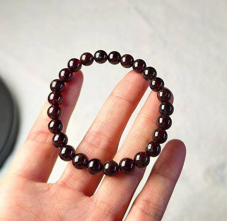 Bracciali & Braccialetti: Bracelet en grenat naturelle 7mm – Usato da Ursy venduto da tan_8qdl