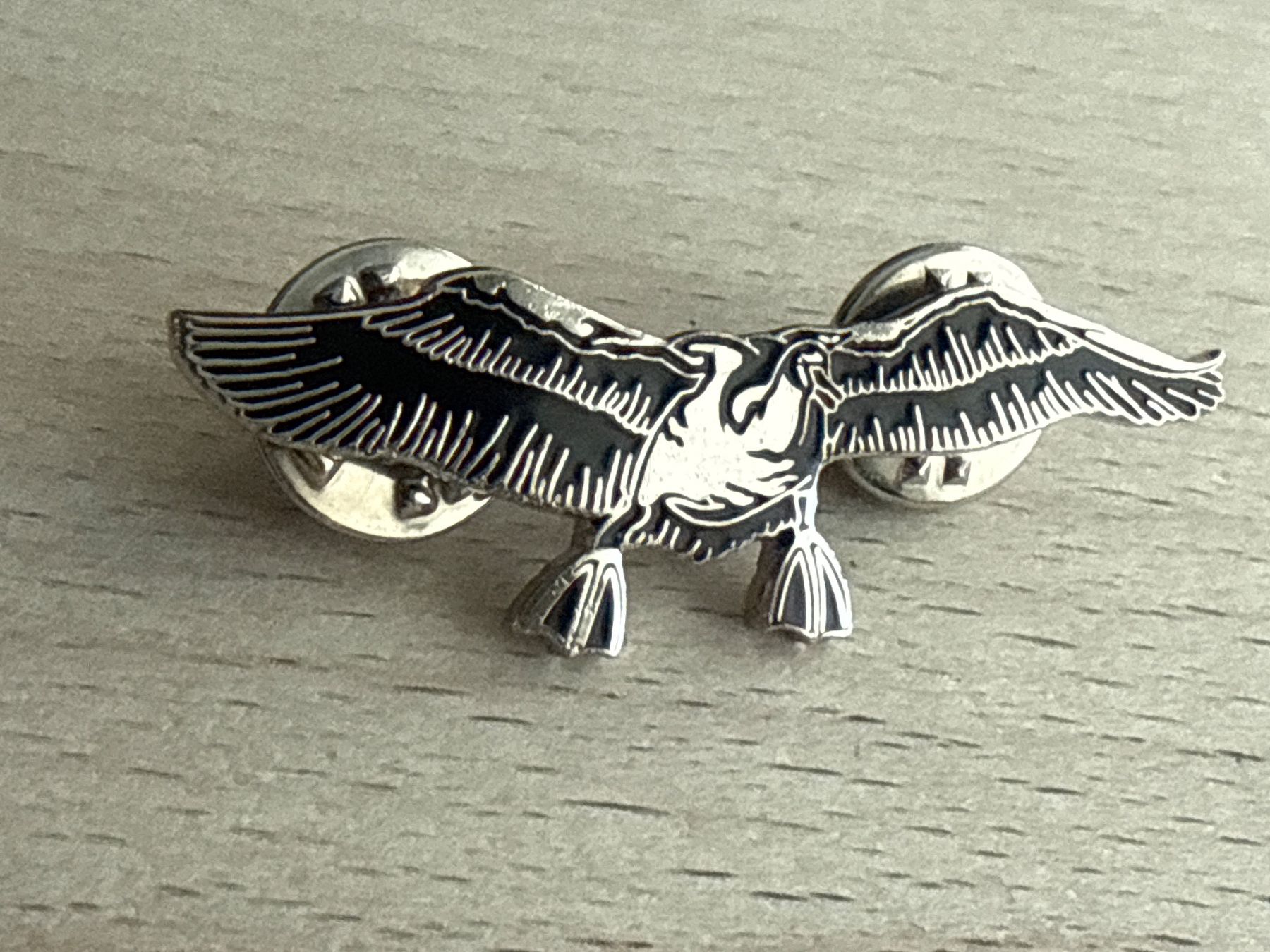 Plaquettes & Badges: Pin Vogel – D'occasion à Glattbrugg par Schweigmatt