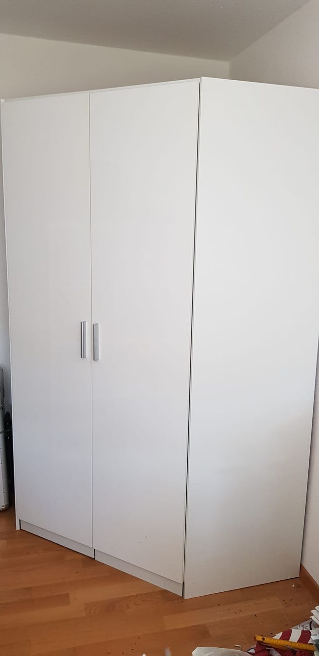 Schränke: Eckschrank Weiss – Gebraucht aus St.Gallen von chokdee01