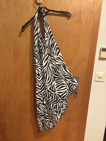 Sommerliches Zebra Kleid, Neckholder, Grösse L, Chicoree
