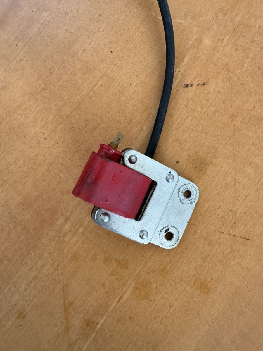 Piaggio Pièces pour mobylette: Piaggio Zündspule – D'occasion à Dübendorf par Sachs621 1