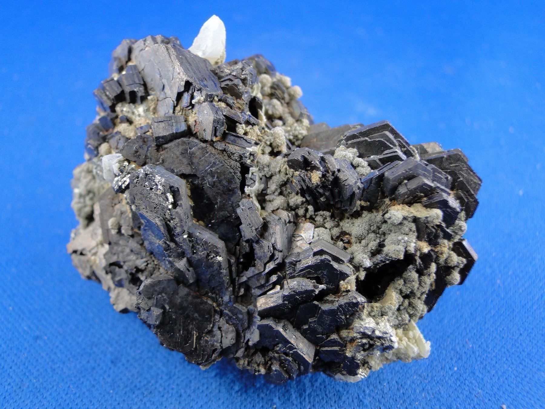 Minerali & Pietre curative: Pyrrhotit mit Quarz – Usato da Schinznach Bad venduto da Demerald 3