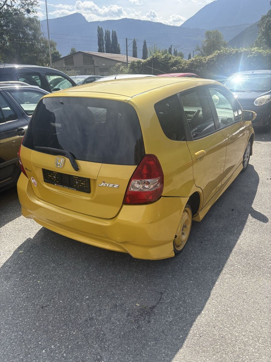 Honda Automobili: Honda Jazz 1.4i – Usato da Vernayaz venduto da jonvs 3