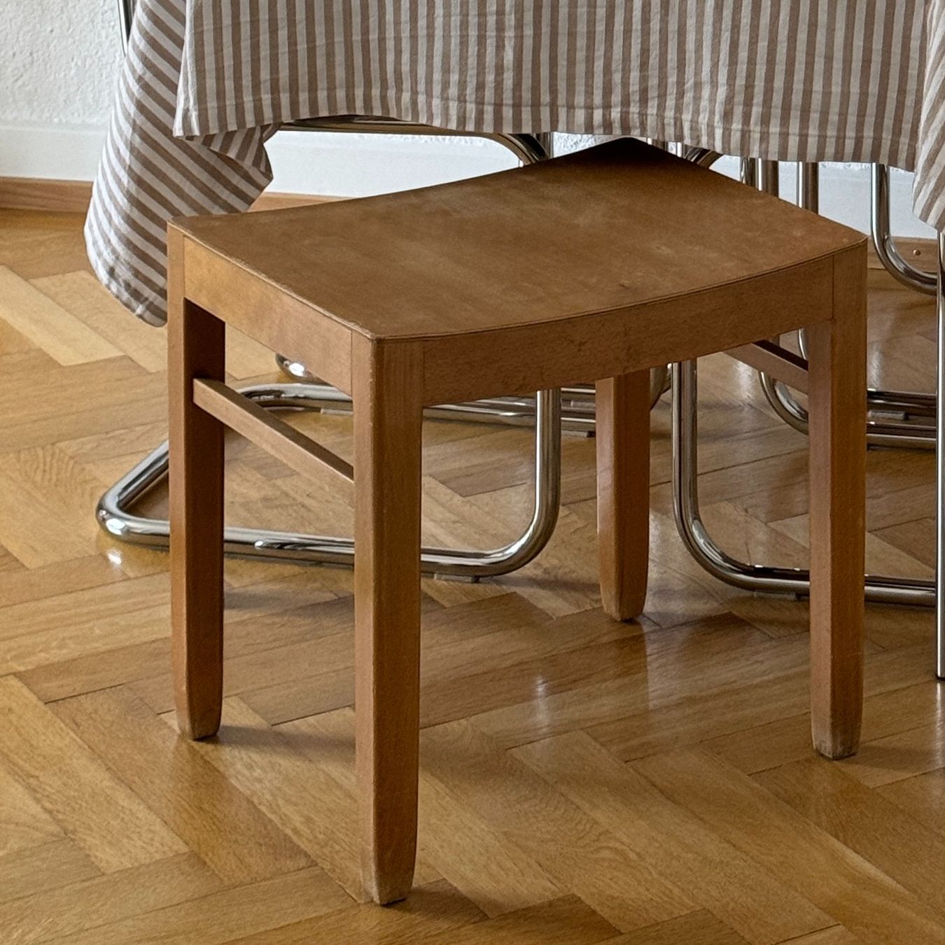 Tabourets: Vintage Hocker – D'occasion à Zürich par goebelclara