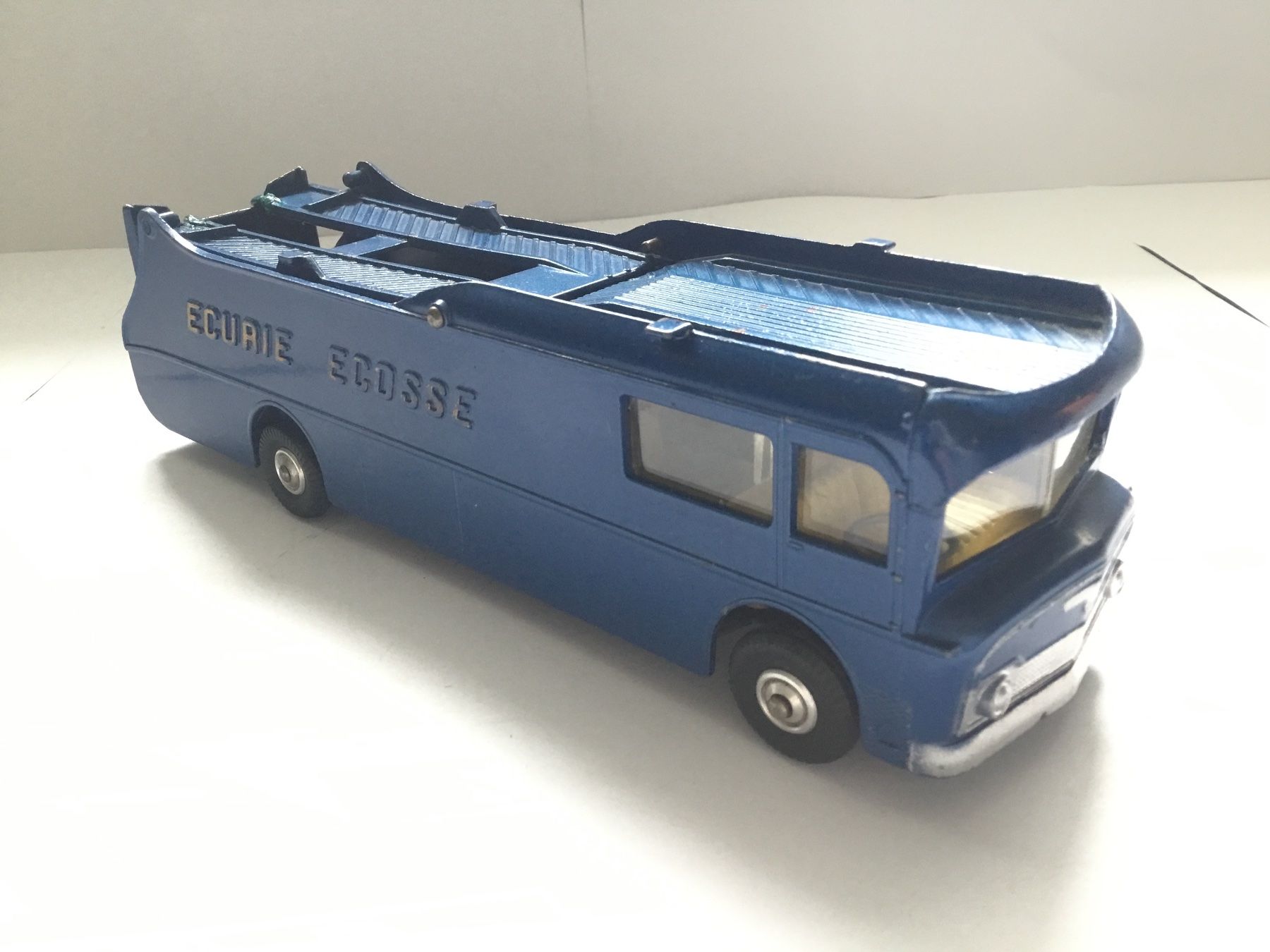 Corgi Toys Modellini d'auto: Ecurie Ecosse Transporter – Usato da Dänikon ZH venduto da didi1103