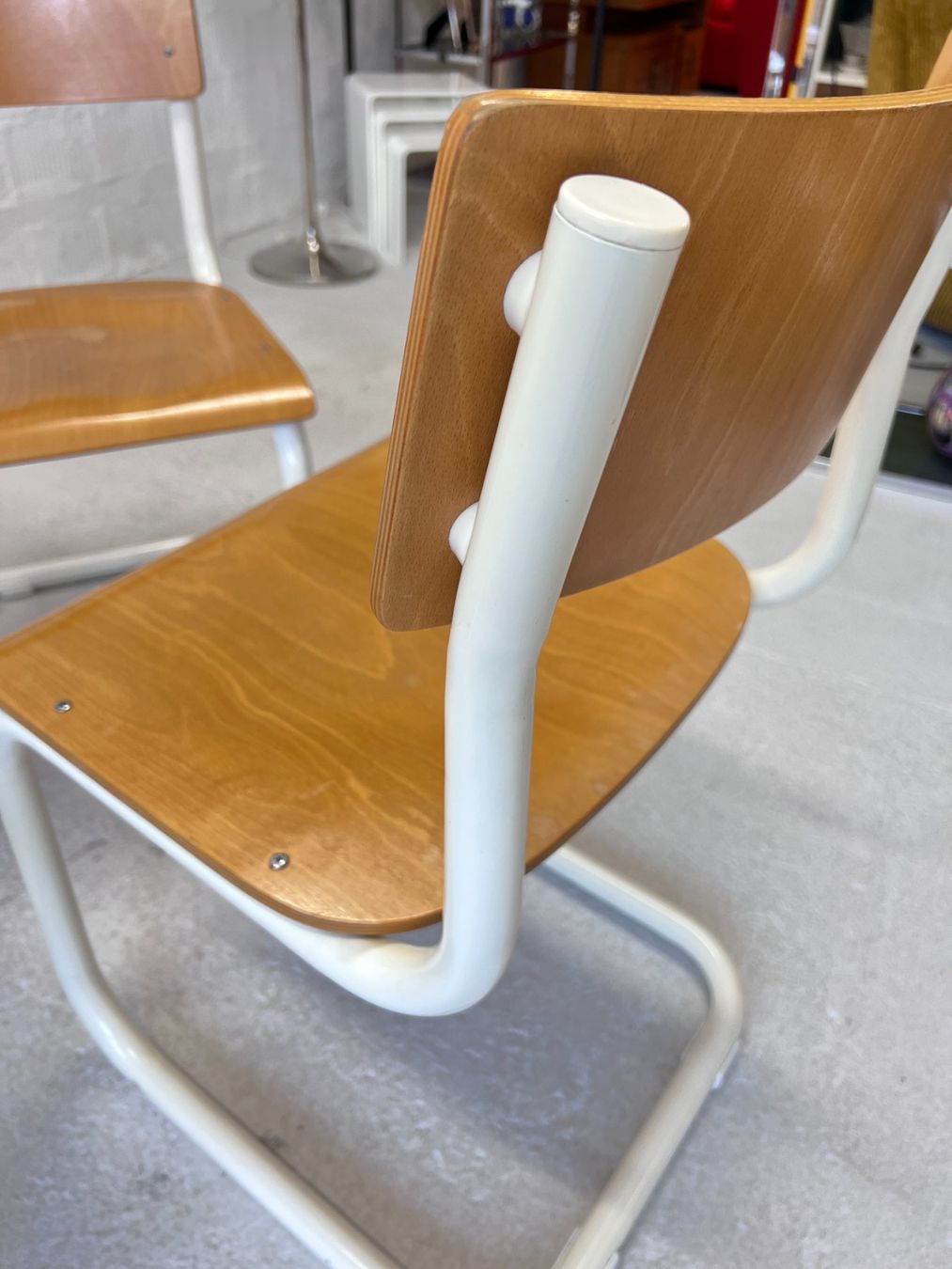 Stühle: Vintage Freischwinger Stühle - RUMAS - Denmark – Gebraucht aus Walzenhausen von stilvollwohnen 6