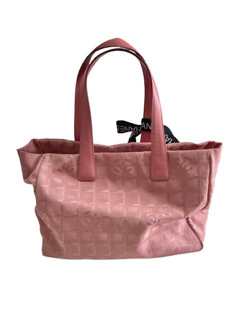Chanel Borse: Chanel Travel Shopper – Usato da Arlesheim venduto da cocoandco 1