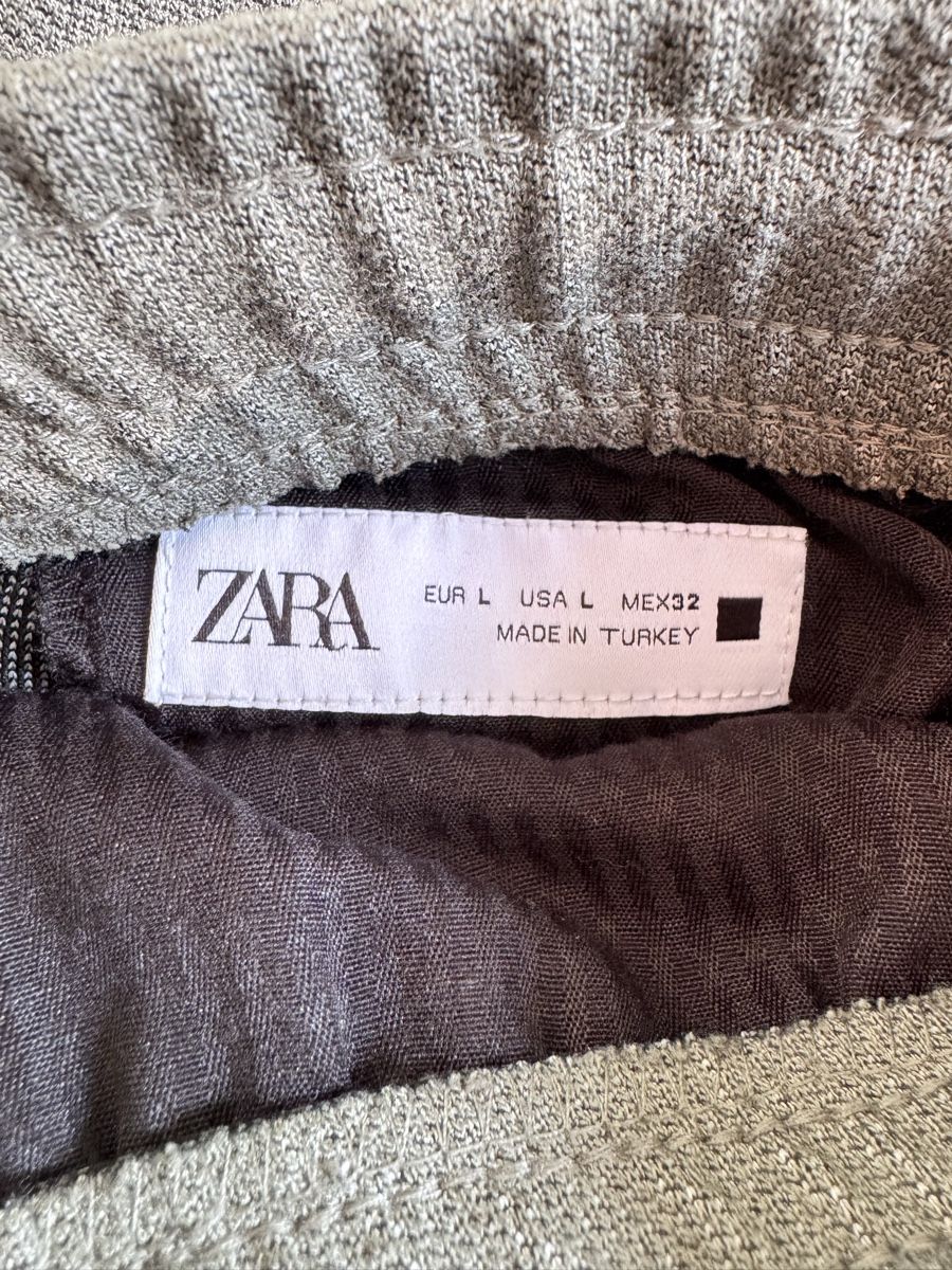 Zara Pantaloni: Sportliche graue Hose – Nuovo (secondo la descrizione) da zürich venduto da Bailey17 7