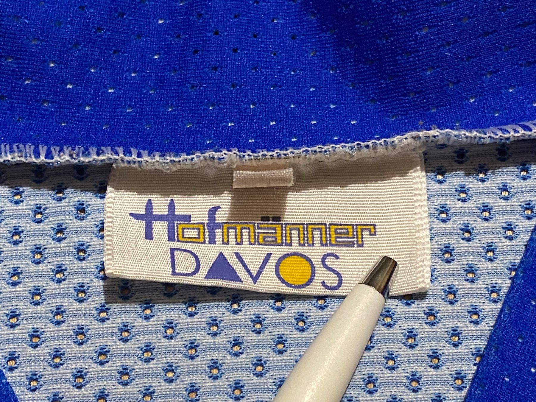 Adidas Canottiere & Pantaloni: ORIGINAL HC DAVOS TRIKOT HCD 2000/2001 XL – Nuovo (secondo la descrizione) da Zürich venduto da TRIKOTKAISER 2