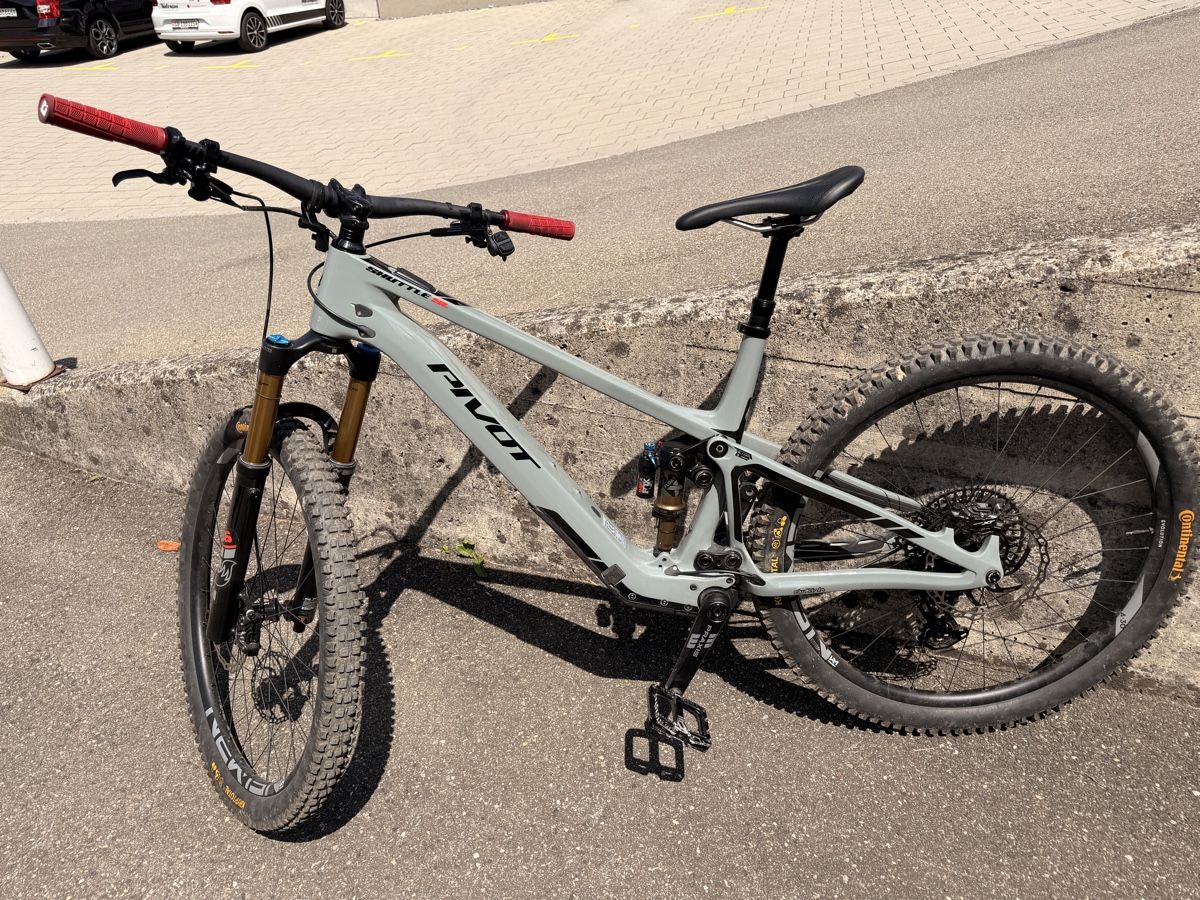Vélos: Pivot Shuttle SL Pro X0 – D'occasion à flawil par yt8978 6