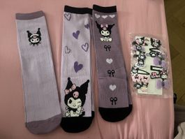 Socken Set 3 Paar lila Kuromi Haarklammern  neu