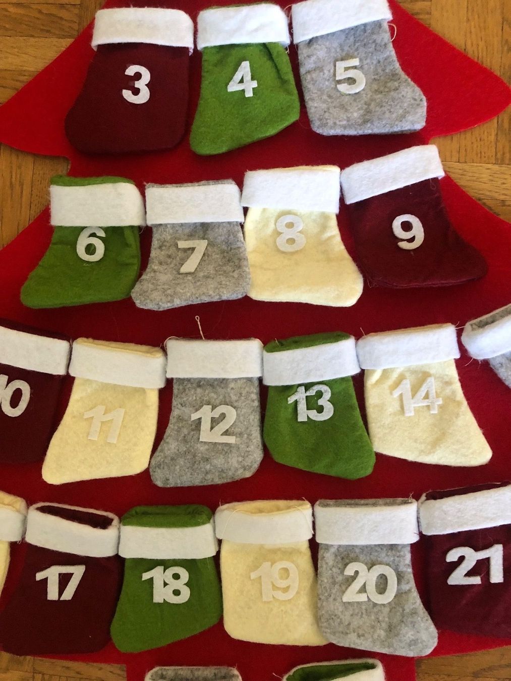 Calendari: Adventskalender aus Filz – Usato da Allschwil venduto da meeresperle 1