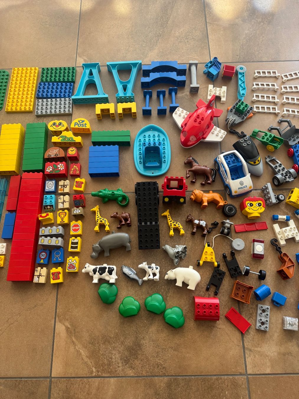Lego Kit di costruzioni: Lego Duplo Set 4 / Konvolut – Usato da Wauwil venduto da RaFiLa 2