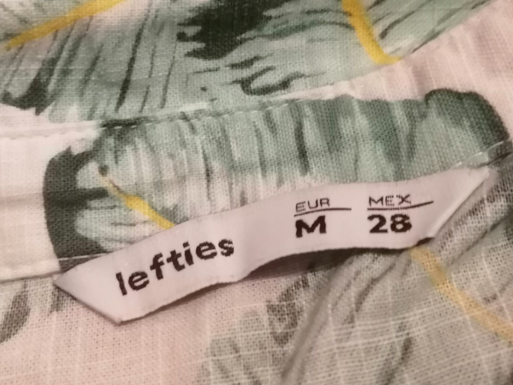 Blusen: Chemise, chemisette, top, blouse – Gebraucht aus Montcherand von petiteoune75 7