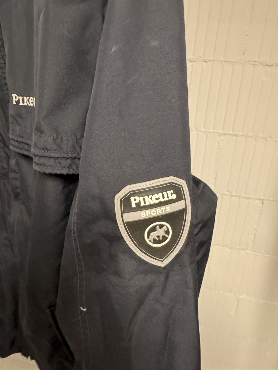 Pikeur Giacche: Pikeur Jacke dunkelblau Grösse L – Usato da Wil SG venduto da flo_svr7 1