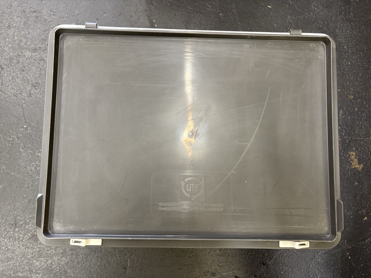 Utz Contenitori & Simili: UTZ Boxen LxBxH 40x30x27 mit Deckel grau guter Zustand – Nuovo (secondo la descrizione) da Dietikon venduto da mis_brocki