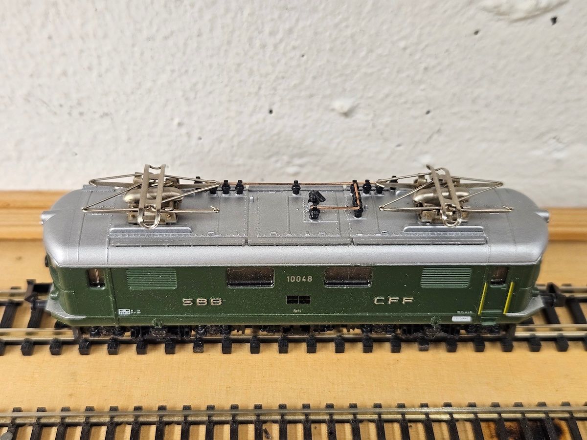 Hobbytrain Modellini di ferrovie: Re 4/4 I Digital spur N – Usato da Gunzgen venduto da luwy 4