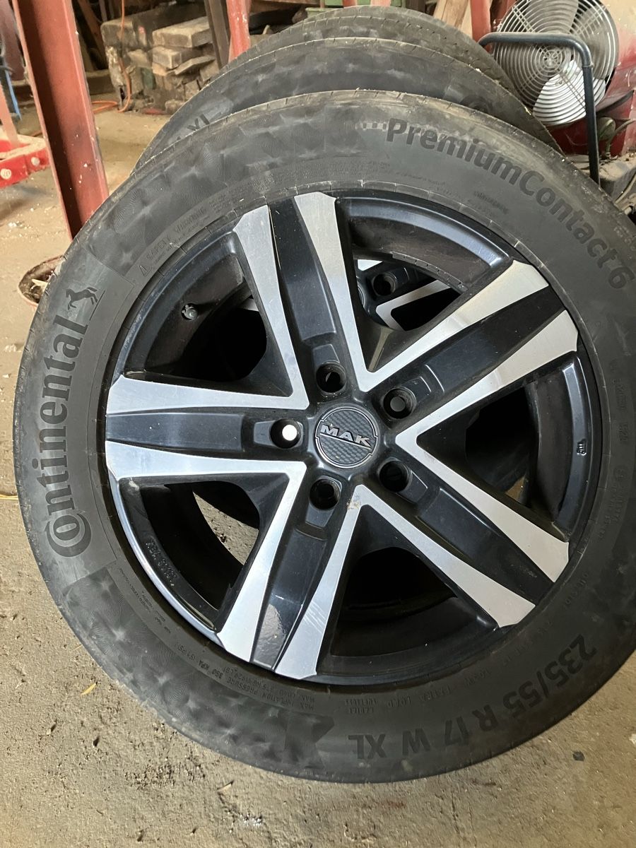 Pneumatici & Ruote complete: VW T5 17 Zoll MAK Räder – Usato da Oberhallau venduto da schitli88