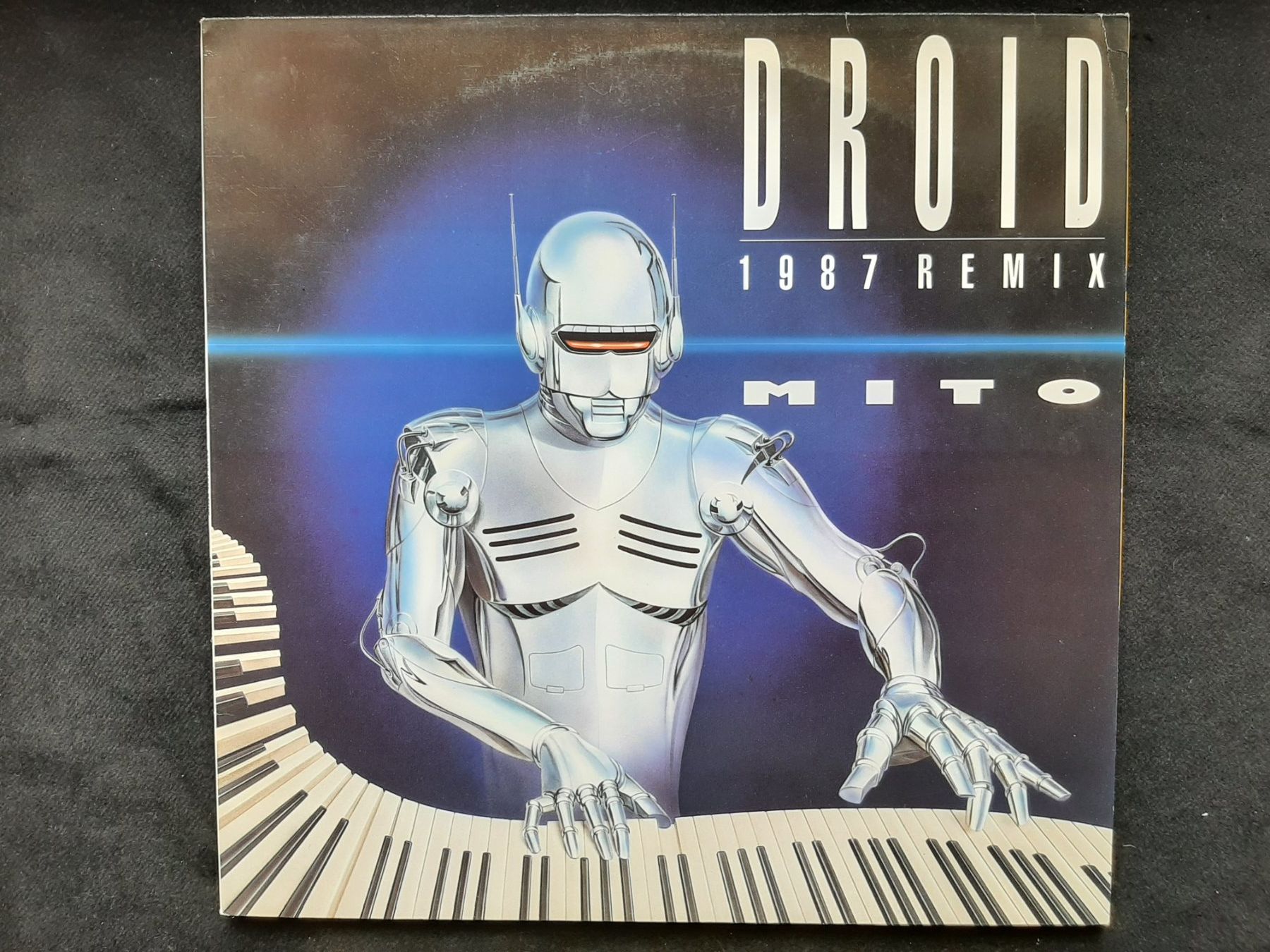 Maxi Italo Disco 80er: Mito: Droid 1987 Remix (Gebraucht) in Pfeffikon ...