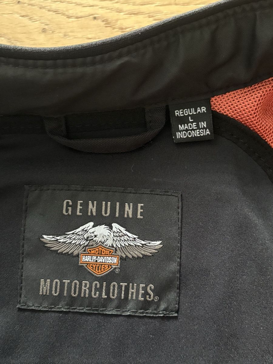 Harley-Davidson Vestes: Originale Harley-Davidson Motorrad-Textiljacke – Neuf (Voir description) à Pfaffhausen par placard 5