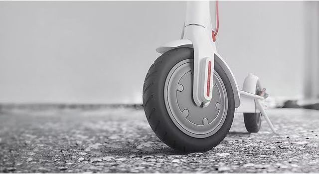 Xiaomi Kickboard: Xiaomi M365 – Gebraucht aus Zürich von pie_6ccs 4