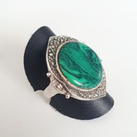 925er Sterlingsilber Ring mit grünem Malachit-Cabochon.17,5m