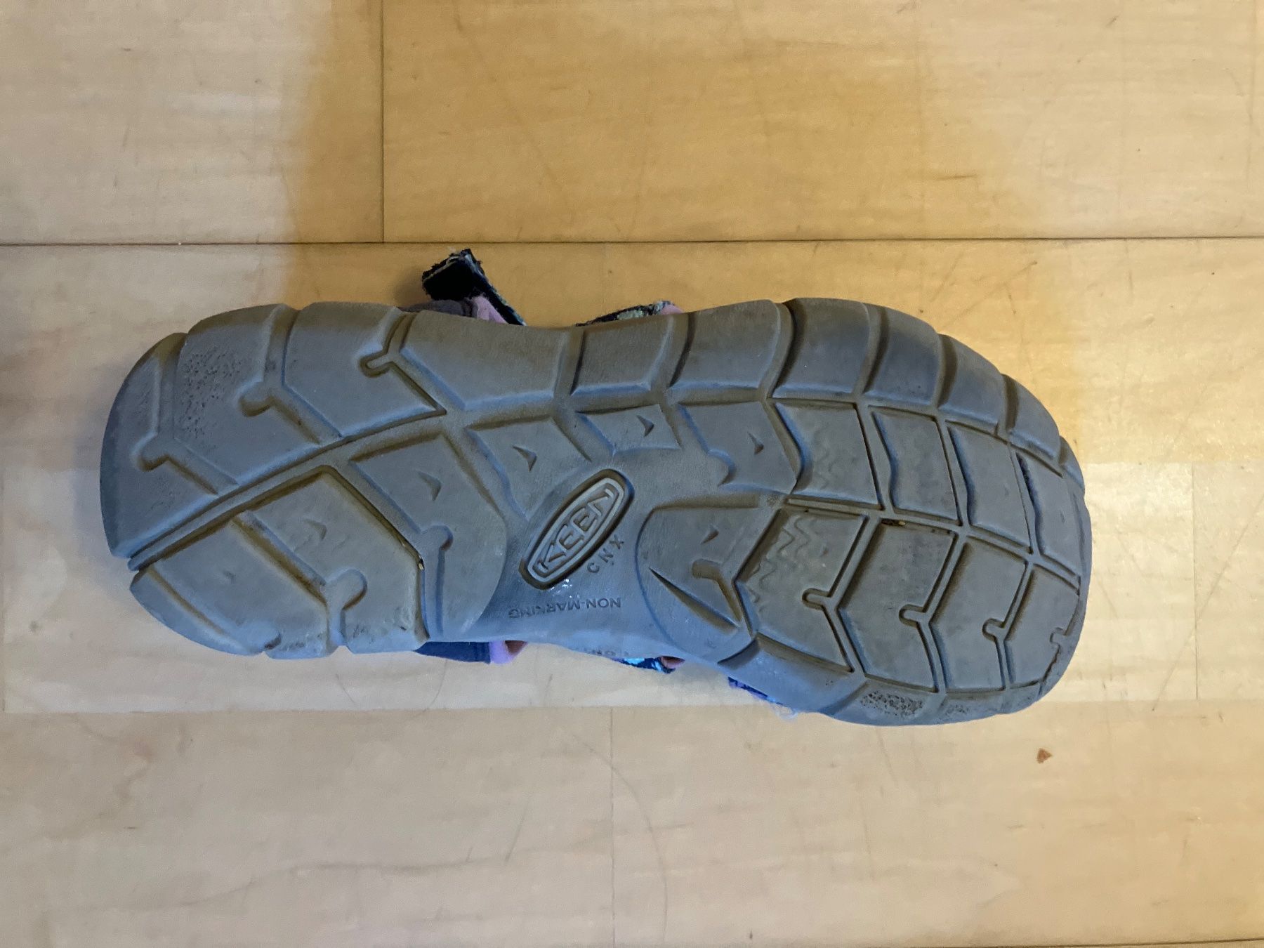 Keen Chaussures filles: Sandalen – D'occasion à Esslingen par 2ze 5