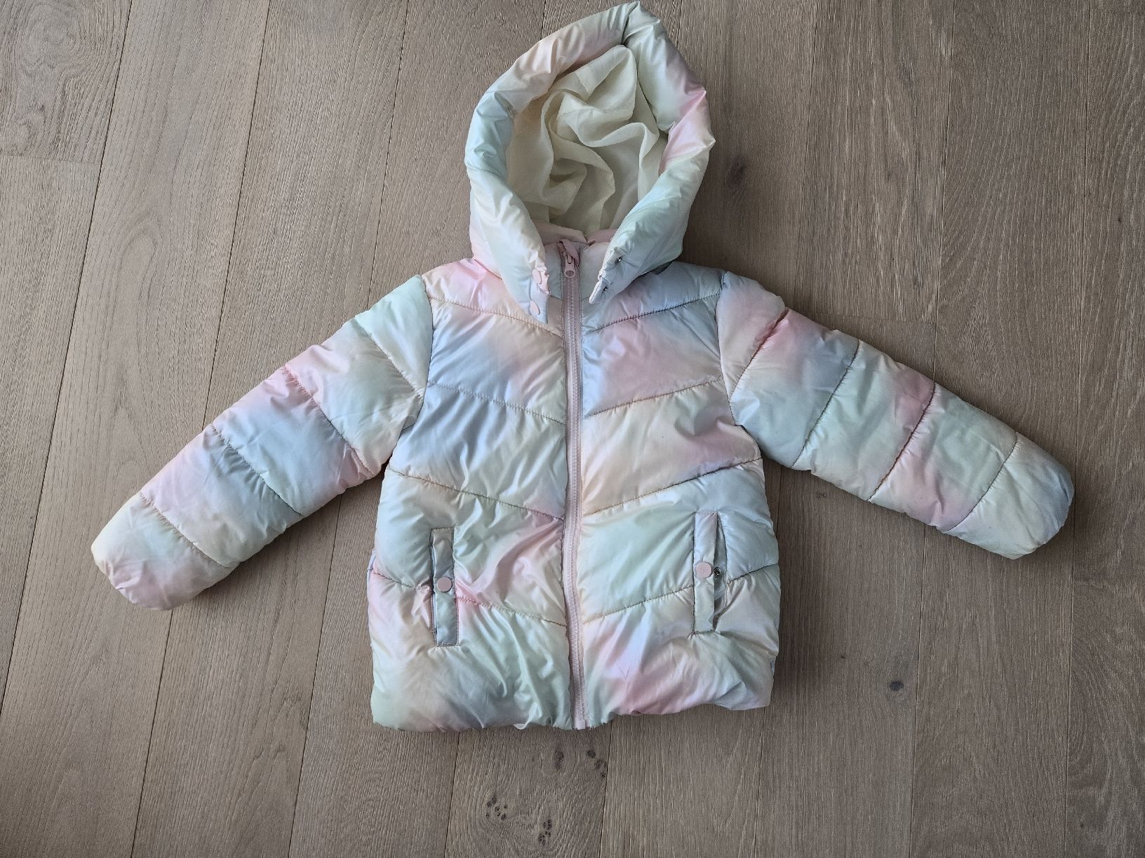 Giacche & Cappotti: Winterjacke Mädchen, Gr.122 – Usato da Münsingen venduto da Nik010