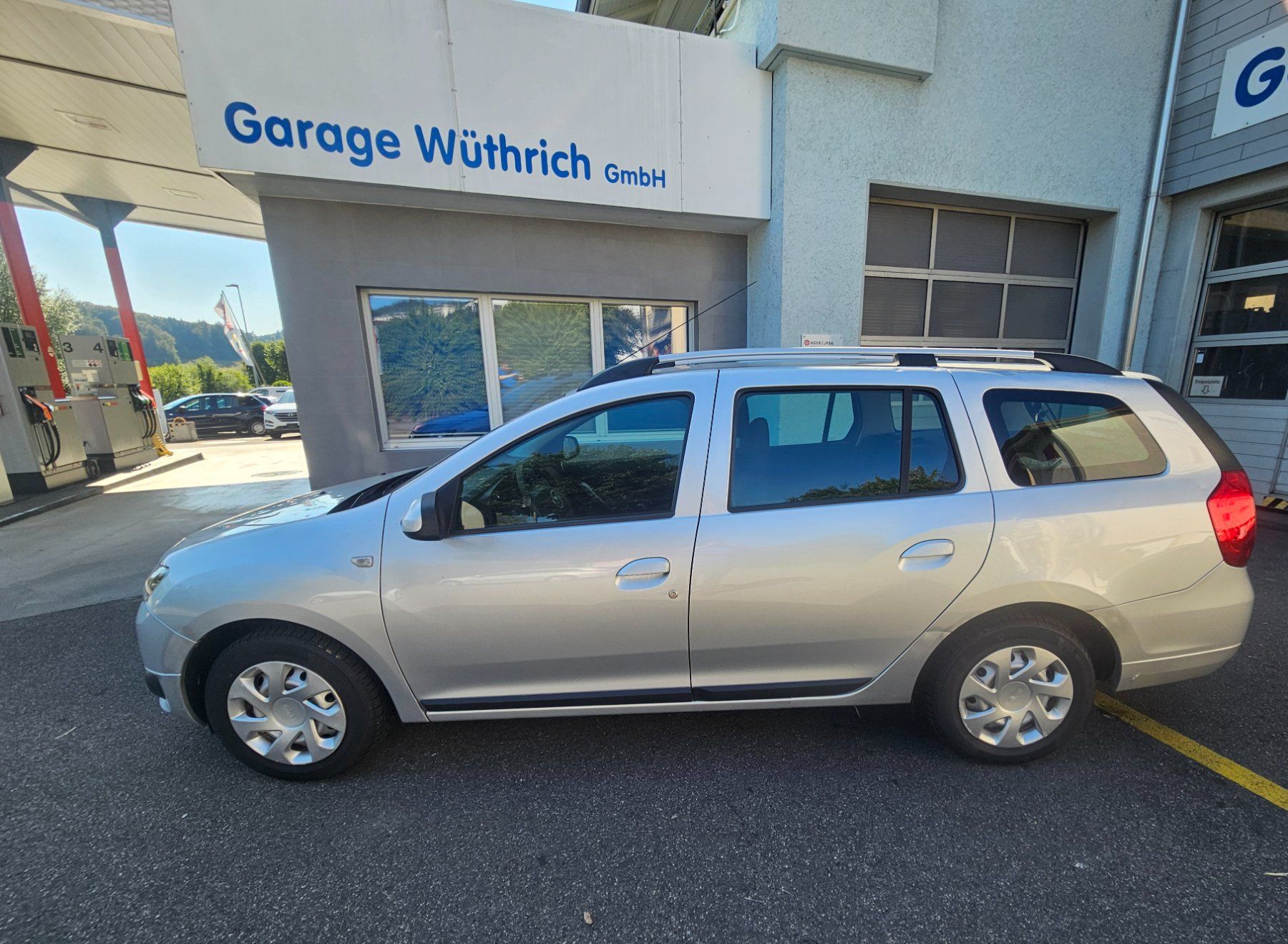 Dacia Automobili: Dacia Logan MCV Tce90 – Usato da Worb venduto da toyosuisse 5