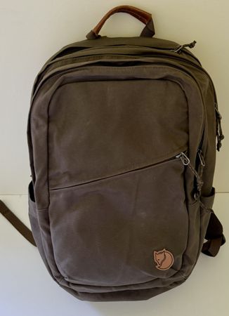 Fjällräven RÄVEN 28 - Tagesrucksack - dark olive