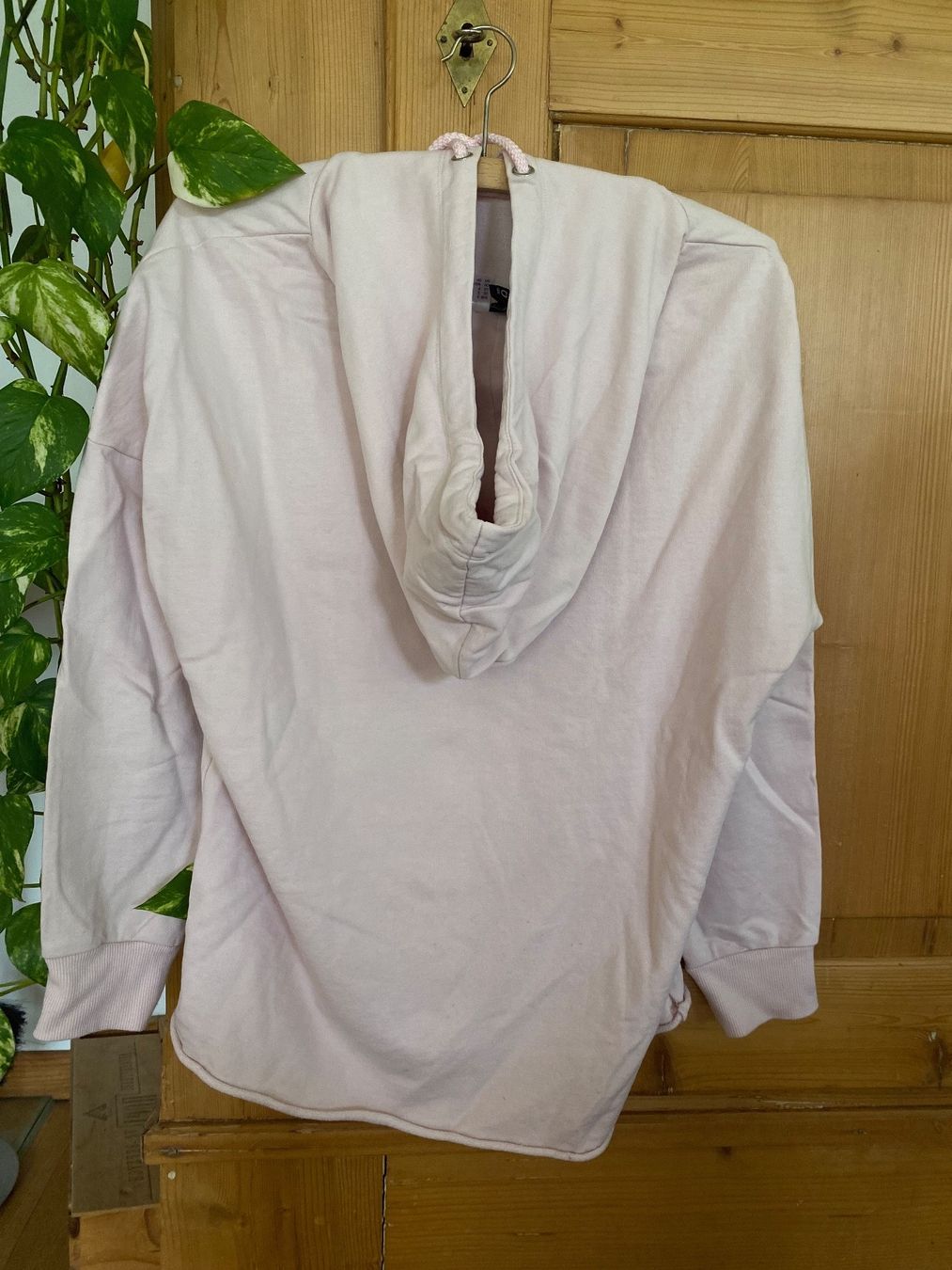 H&M Maglioni & Felpe: Kapuzenpullover Damen/Mädchen – Usato da Riedholz venduto da lenibeni03 3