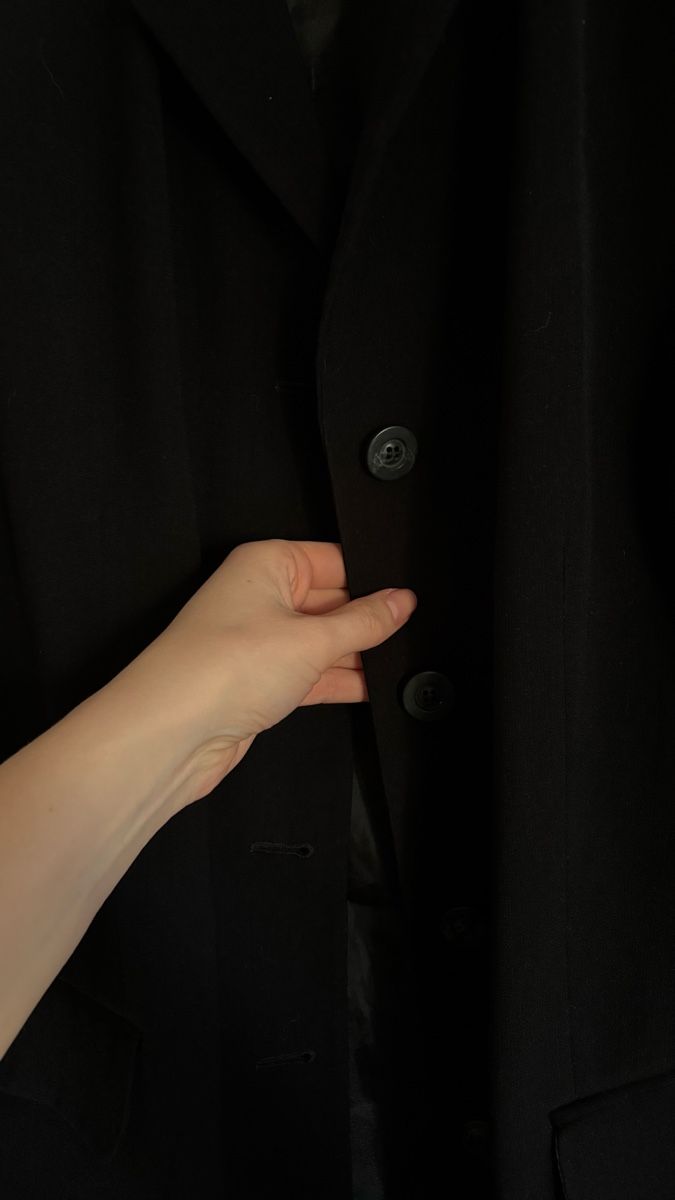 C&A Completi & Tailleur: Classic Black Blazer – Usato da Wallisellen venduto da eli_v7dn 1