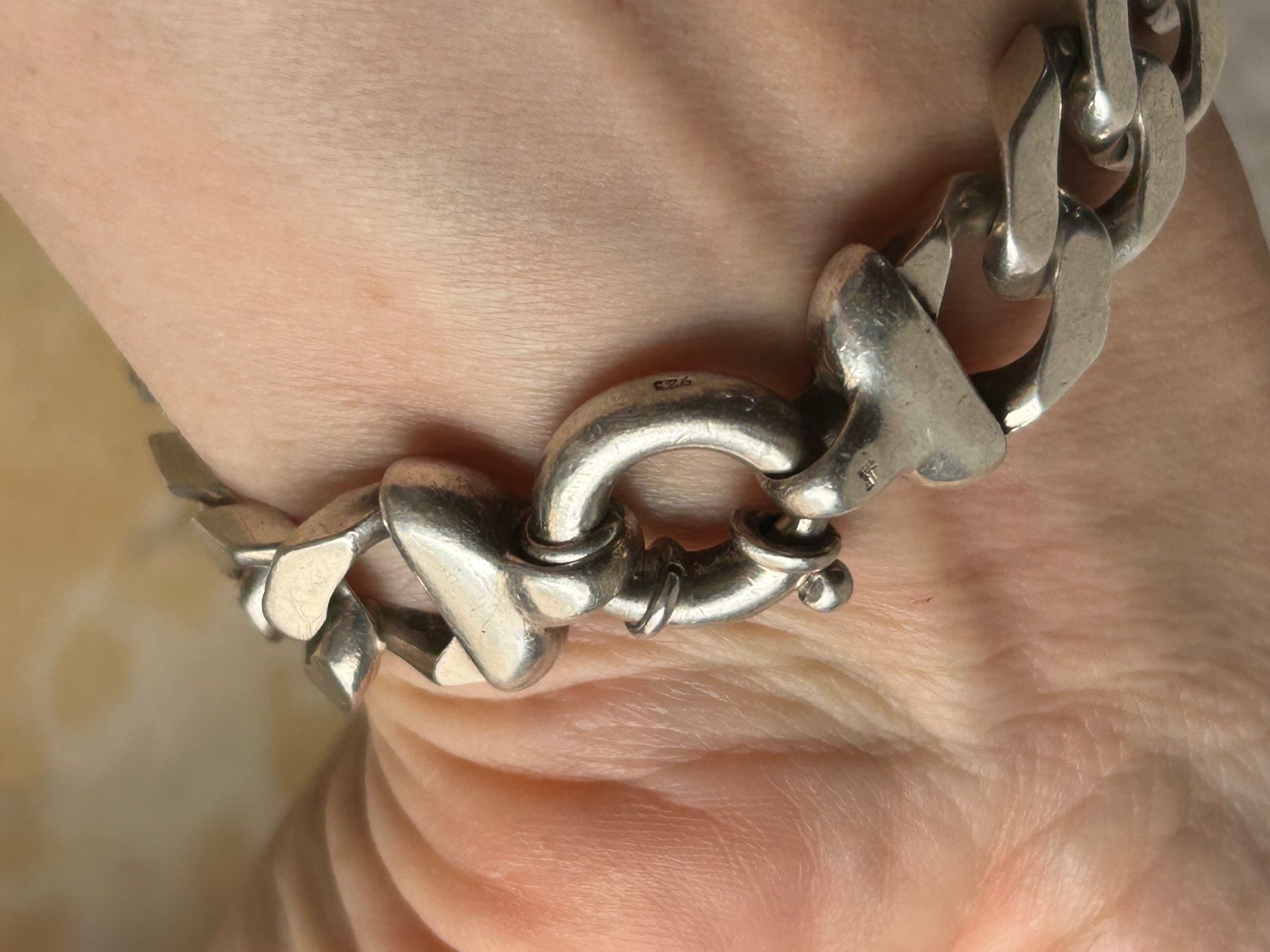 Armbänder & -reifen: Massives Panzerarmband (22.5cm) – Gebraucht aus Basel von bellespirit 1
