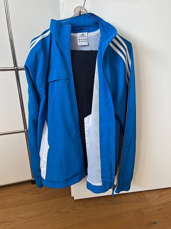Adidas Kleiderpakete: adidas Trainer – Gebraucht aus Murten von bea_n5yn 1