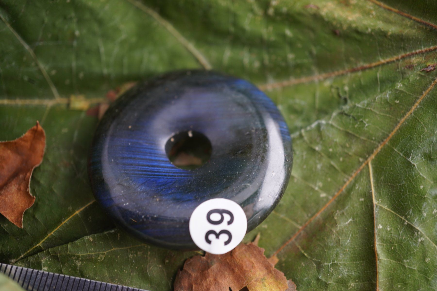 Minéraux & Lithothérapie: Labradorite   Top    Donut   pi Scheibe      Ab 1.- – Neuf avec emballage d'origine à Eschenbach SG par topstone 6