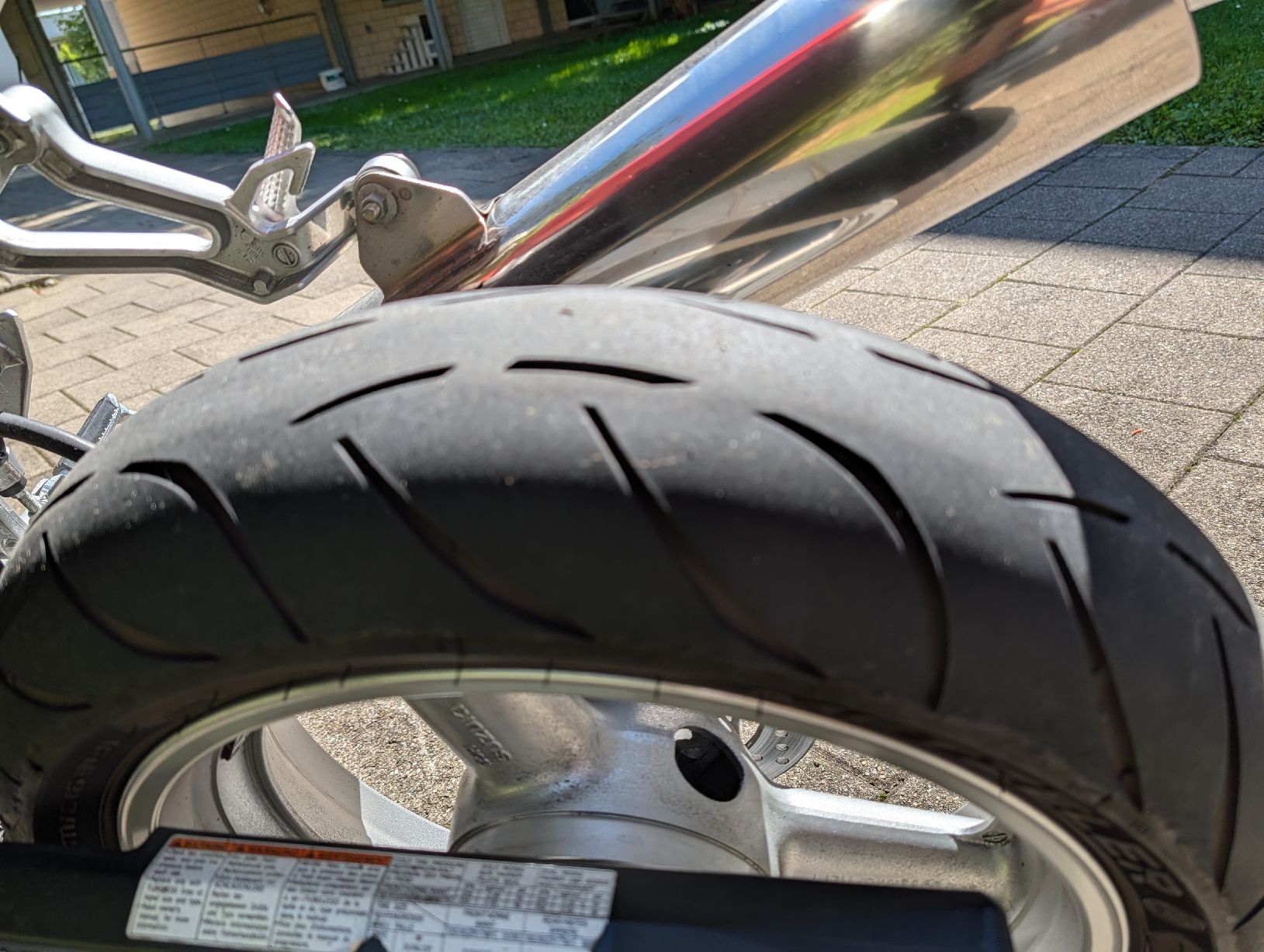 Suzuki Strasse: Suzuki SV 650 S K3 (2003) – Gebraucht aus Schaffhausen von braunbotnet 8