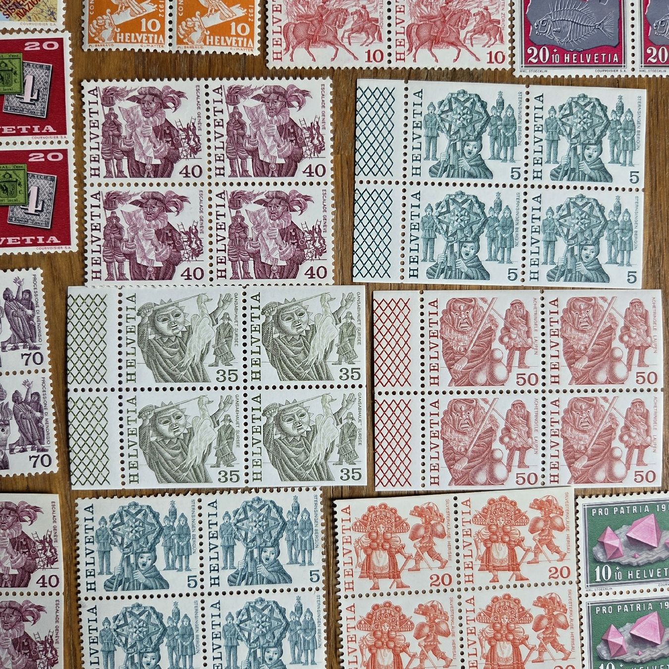 Tutti i francobolli: Postfrische 4er Blöcke Briefmarken CH – Usato da Stans venduto da Ducati16 3