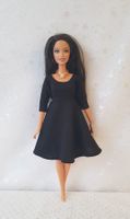 Barbie Kleid mit Schmuck