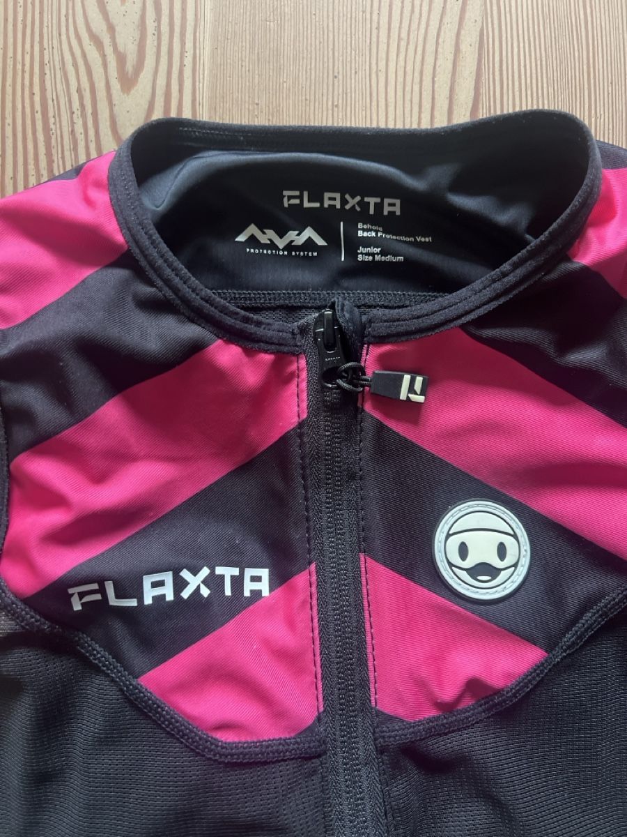 Protections: Flaxta Behold Junior Protection Vest Medium – D'occasion à Zürich par tsw_f52q 7